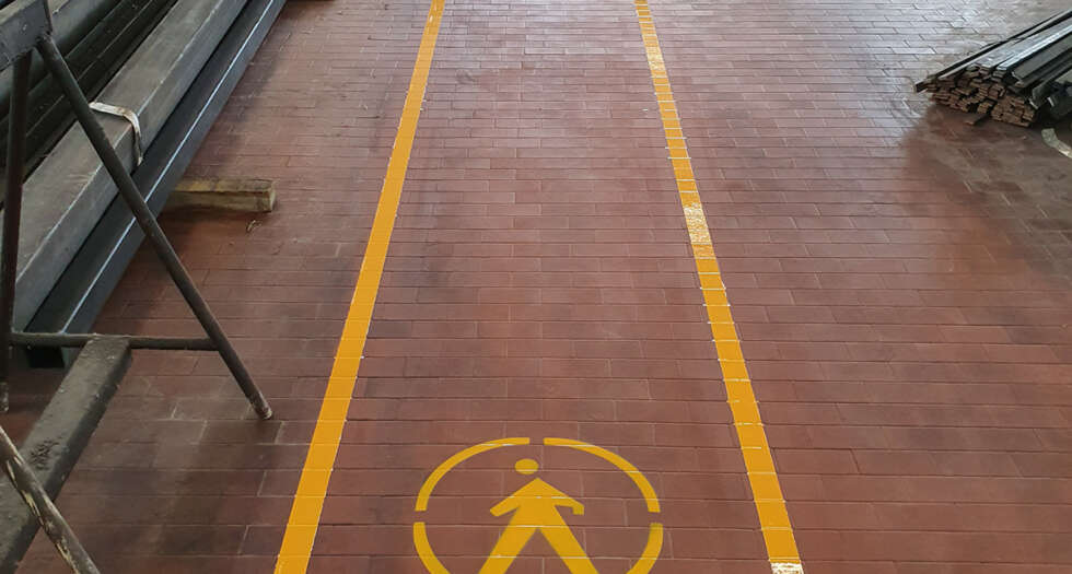 segnaletica orizzontale marche 11