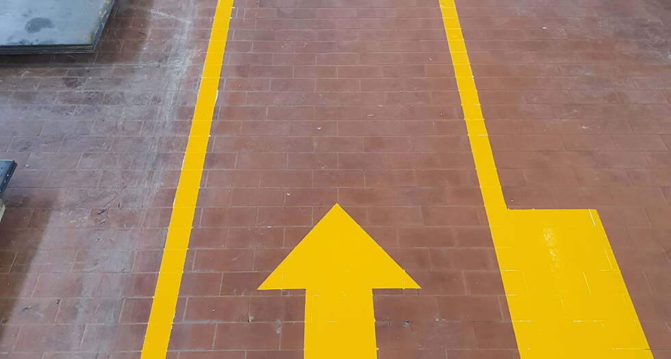 segnaletica orizzontale marche 12